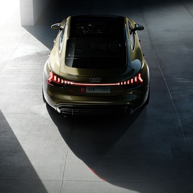rs e tron gt rear gold rs e tron gt rear gold