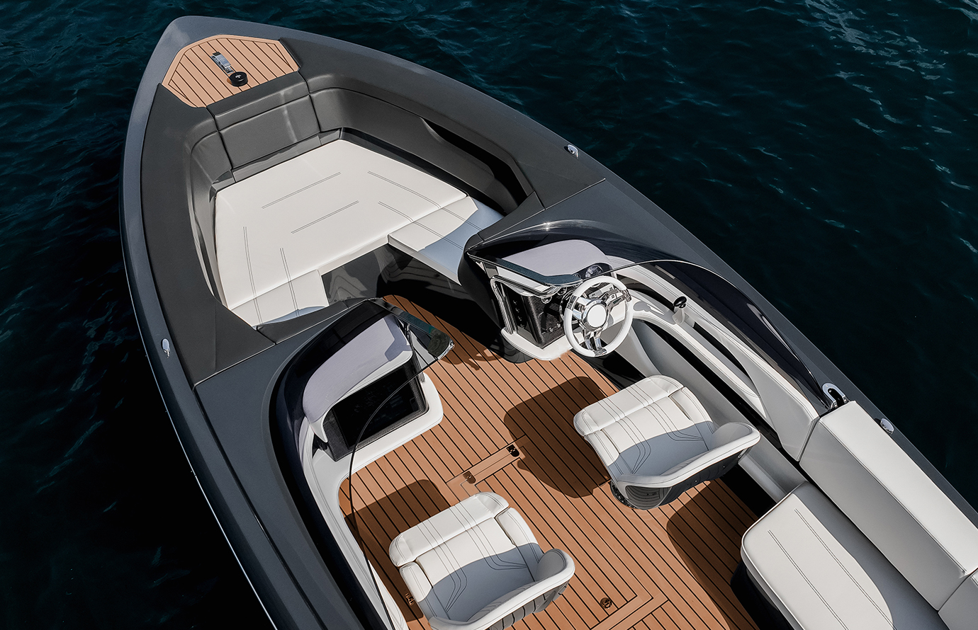 spyder front deck
