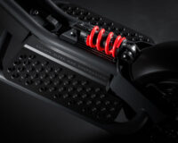 pure-scooter-escape-ultra-max-suspension-1244805368
